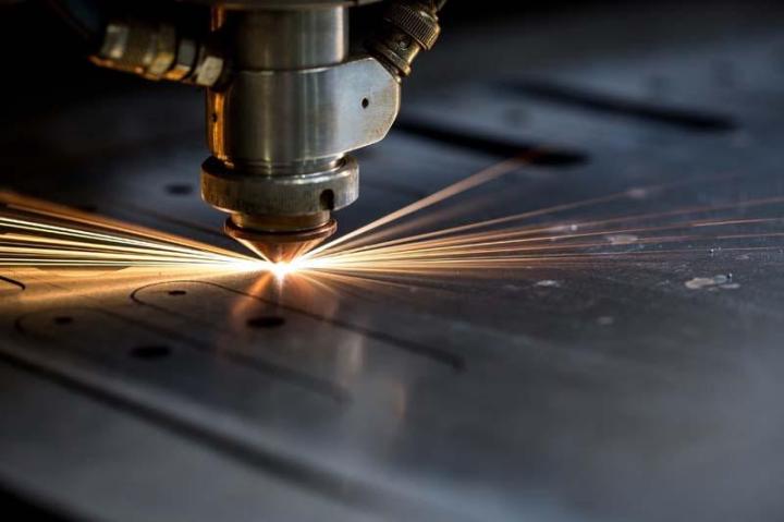 Découpage laser, Créteil