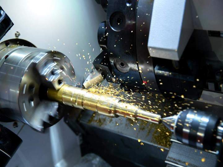 Fabrication de pièces mécaniques de haute précision, Créteil